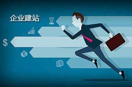 足球舞台新闻发布，球员积极备战