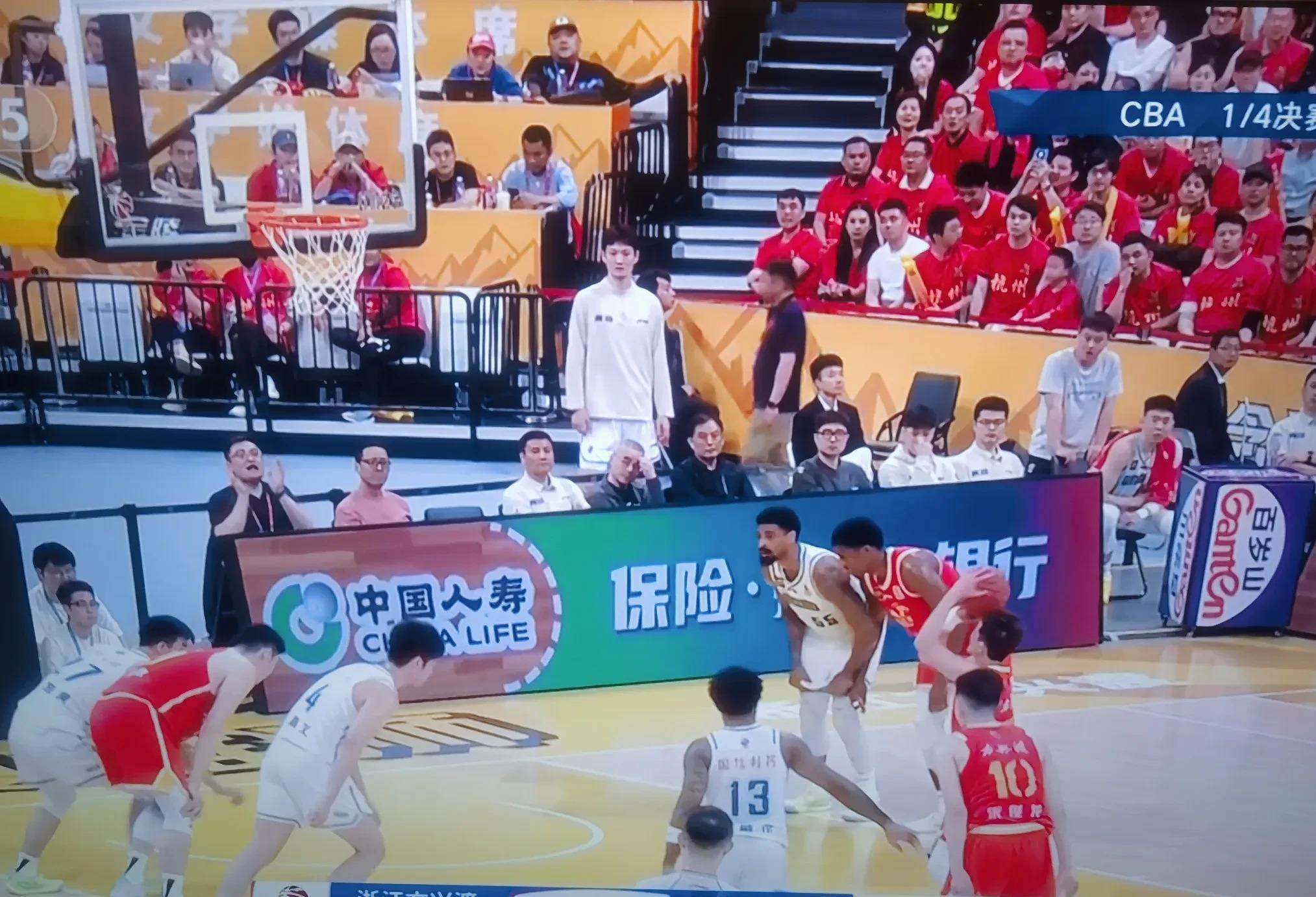 包含辽宁男篮连胜开门红,让球迷们热血澎湃,快来看看他们的比赛精彩回放!的词条 包含辽宁男篮连胜开门红,让球迷们热血澎湃,快来看看他们的比赛精彩回放!的词条