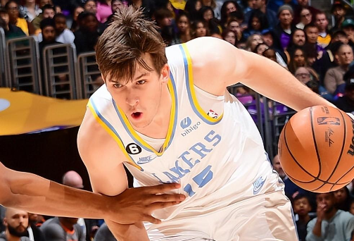 华体会官方-雷霆主帅道格·里弗斯表示球队对于下赛季目标积极准备的简单介绍